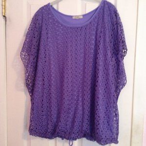 Womens Lace Lavender lined top size 2X.Short sleev